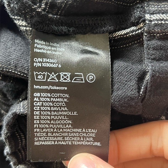 H&M Monochrome Black and White Checkered Cropped Top - Picture 5 of 5